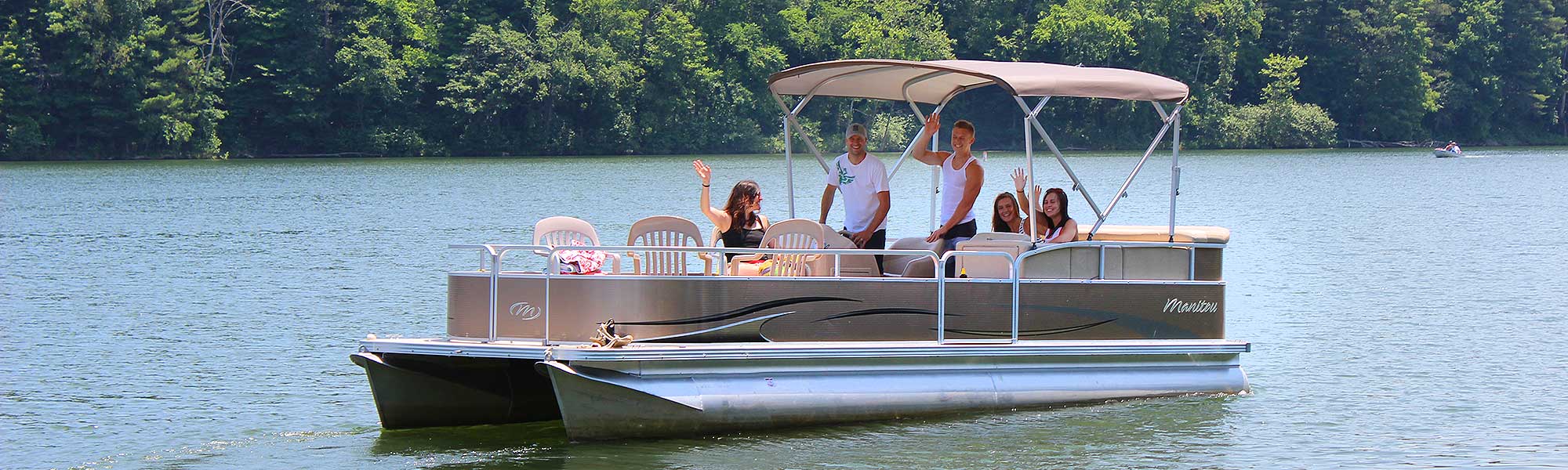 Ohio pontoon boat rental and fishing boat rental. Family fun, best day